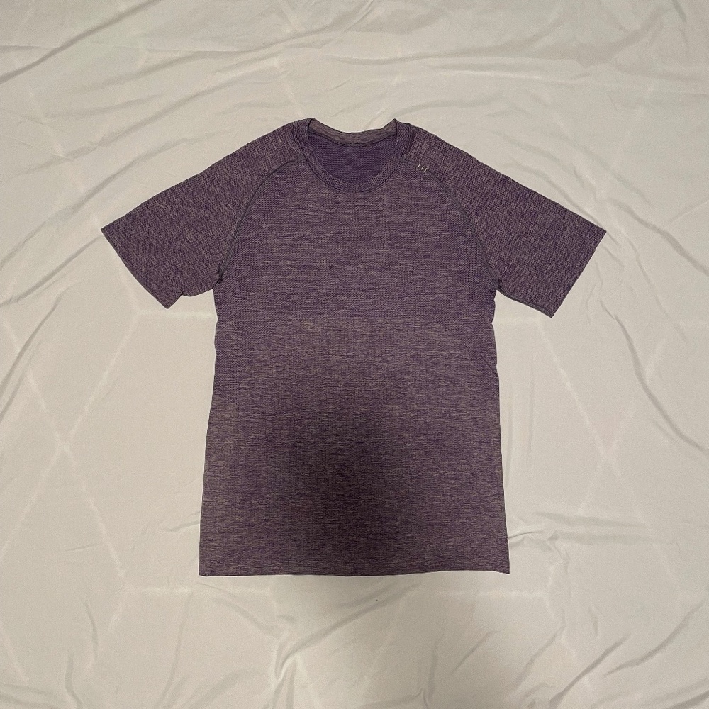 Lululemon Men's Metal Vent Tech Short Sleeve Shirt 2.0 Size XS Petrol Purple